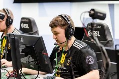 电竞盛宴：TEC战队逆袭晋级，JDG强势挺进季后赛